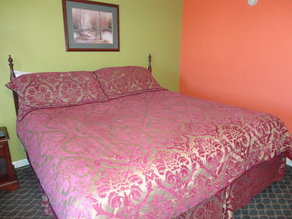 Royal Inn & Suites ทูนิคา ภายนอก รูปภาพ