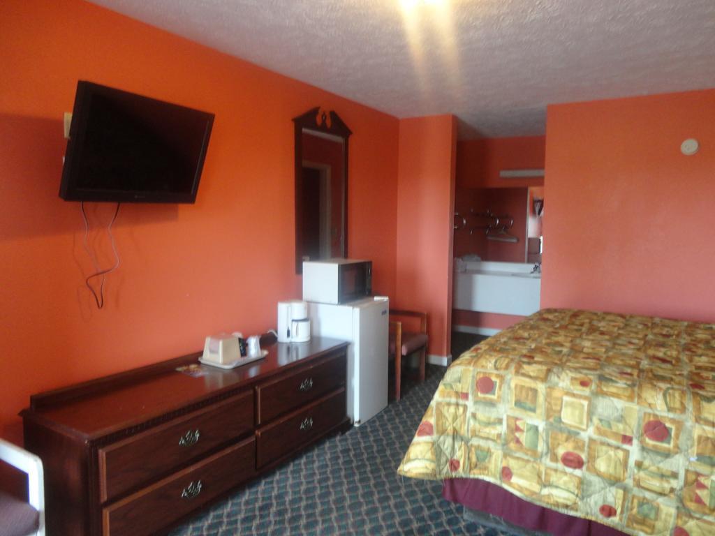 Royal Inn & Suites ทูนิคา ห้อง รูปภาพ